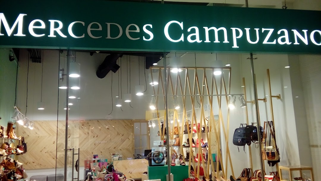Mercedes Campuzano