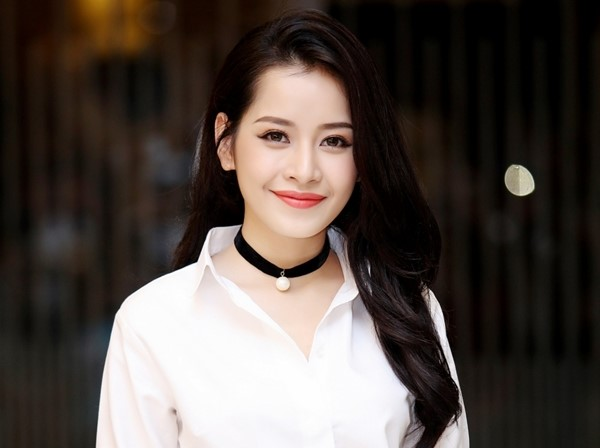 Top 5 hot girl Việt xinh đẹp, giỏi giang có lượng fan cực khủng