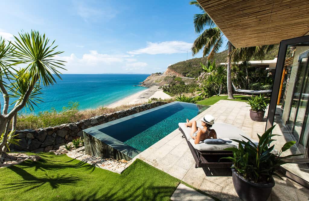 Gọi tên 5 khách sạn ở Nha Trang xanh mát tựa ốc đảo miền nhiệt đới