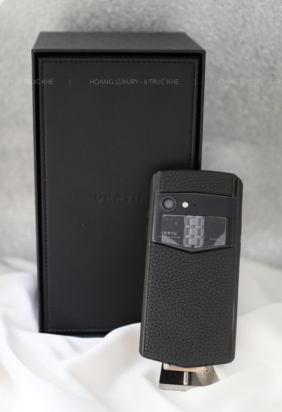 Vertu Aster P Black Calf | Hoàng Luxury