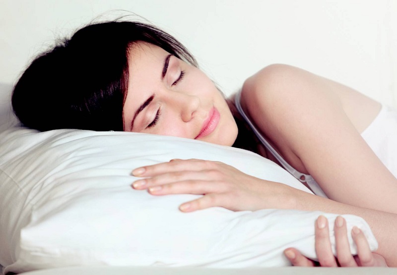  Kê gối hay không kê gối khi ngủ sẽ phụ thuộc vào tư thế ngủ của mỗi người