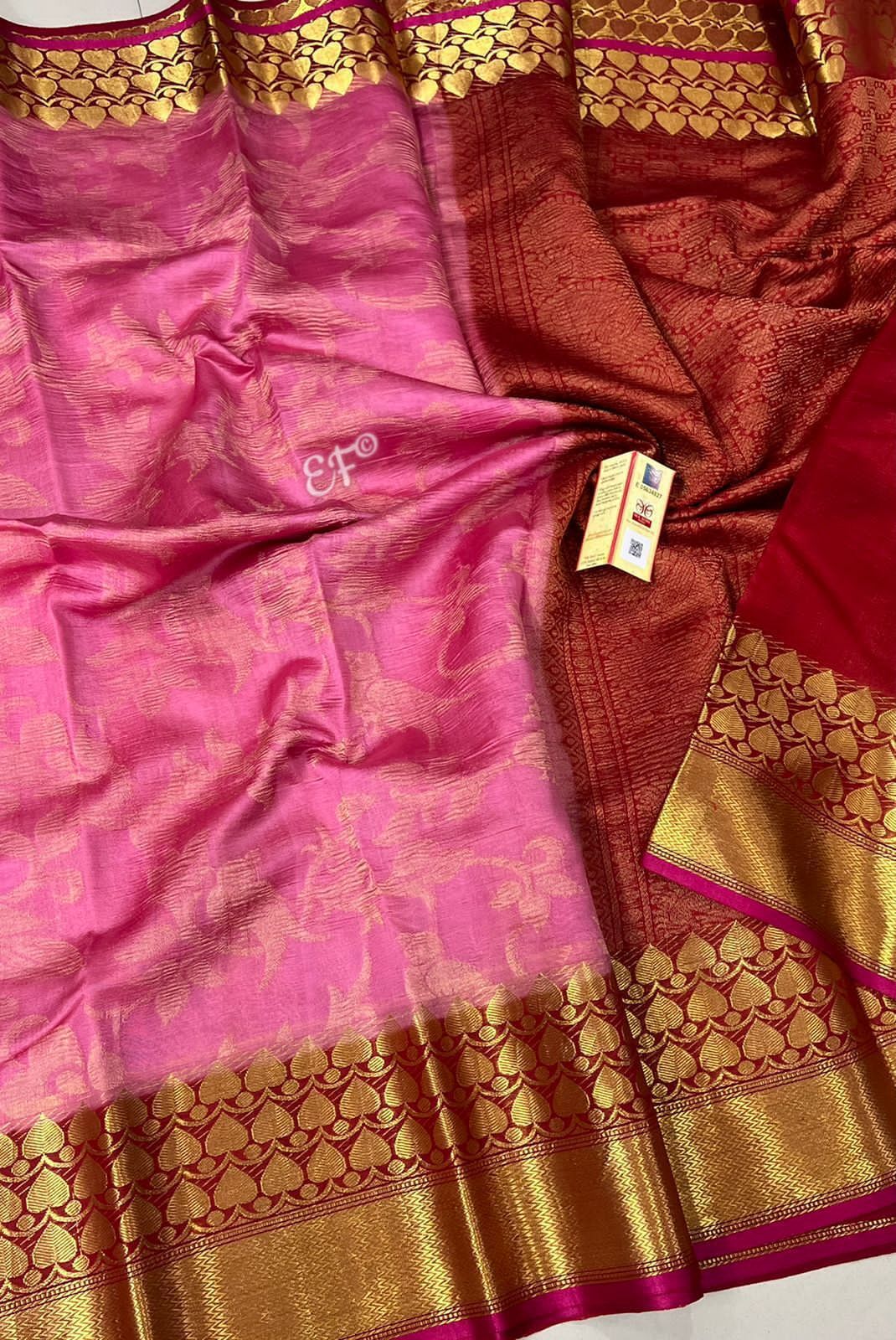 Dupiana Pattu Sarees