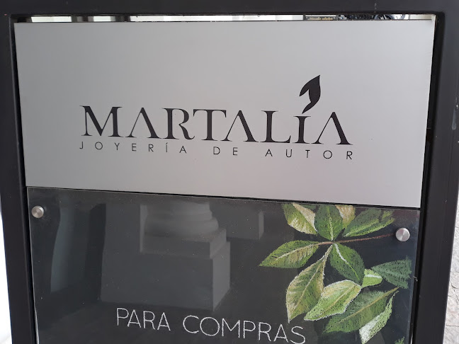 Martalia Jewelry - Joyería