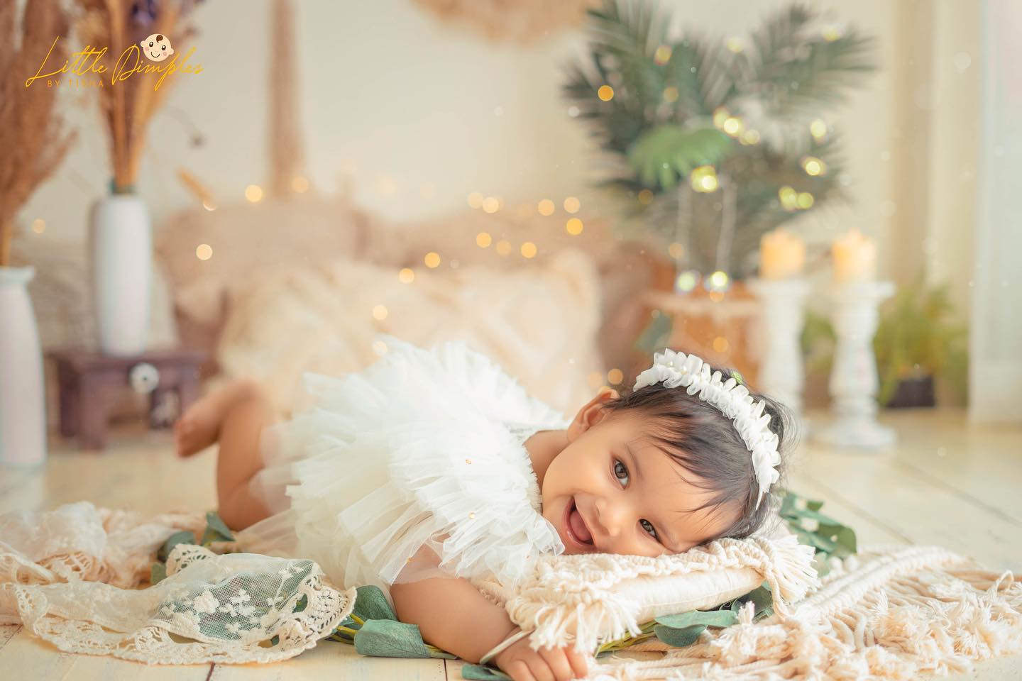 We specialize in elegant newborn photography and baby photography. If you are looking for baby photography or newborn photoshoot in Bangalore, contact us now!