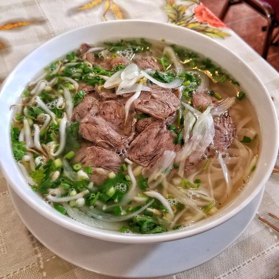 Bán đồ ăn sáng- bán phở, bún 