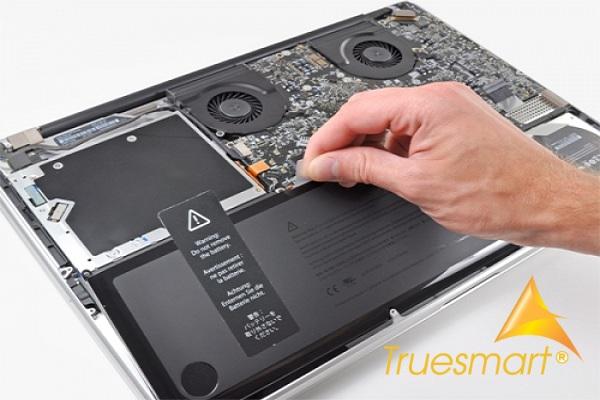 Thay pin Macbook Air chính hãng tại Hà Nội