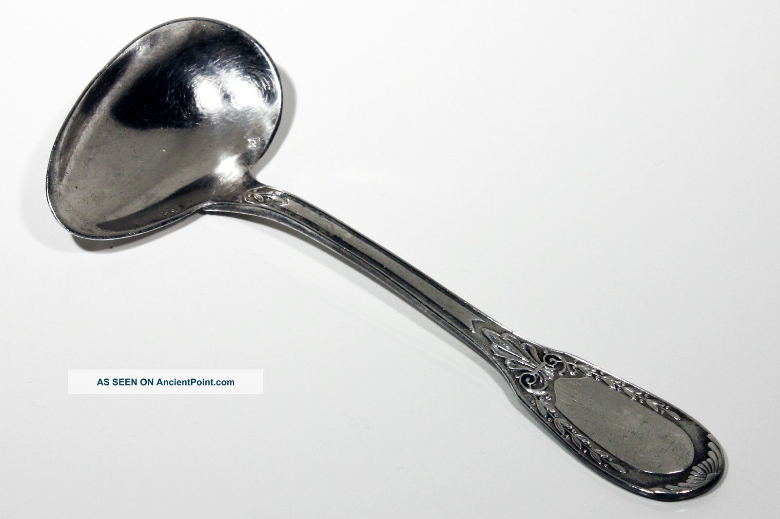 sauicer spoon.jpg