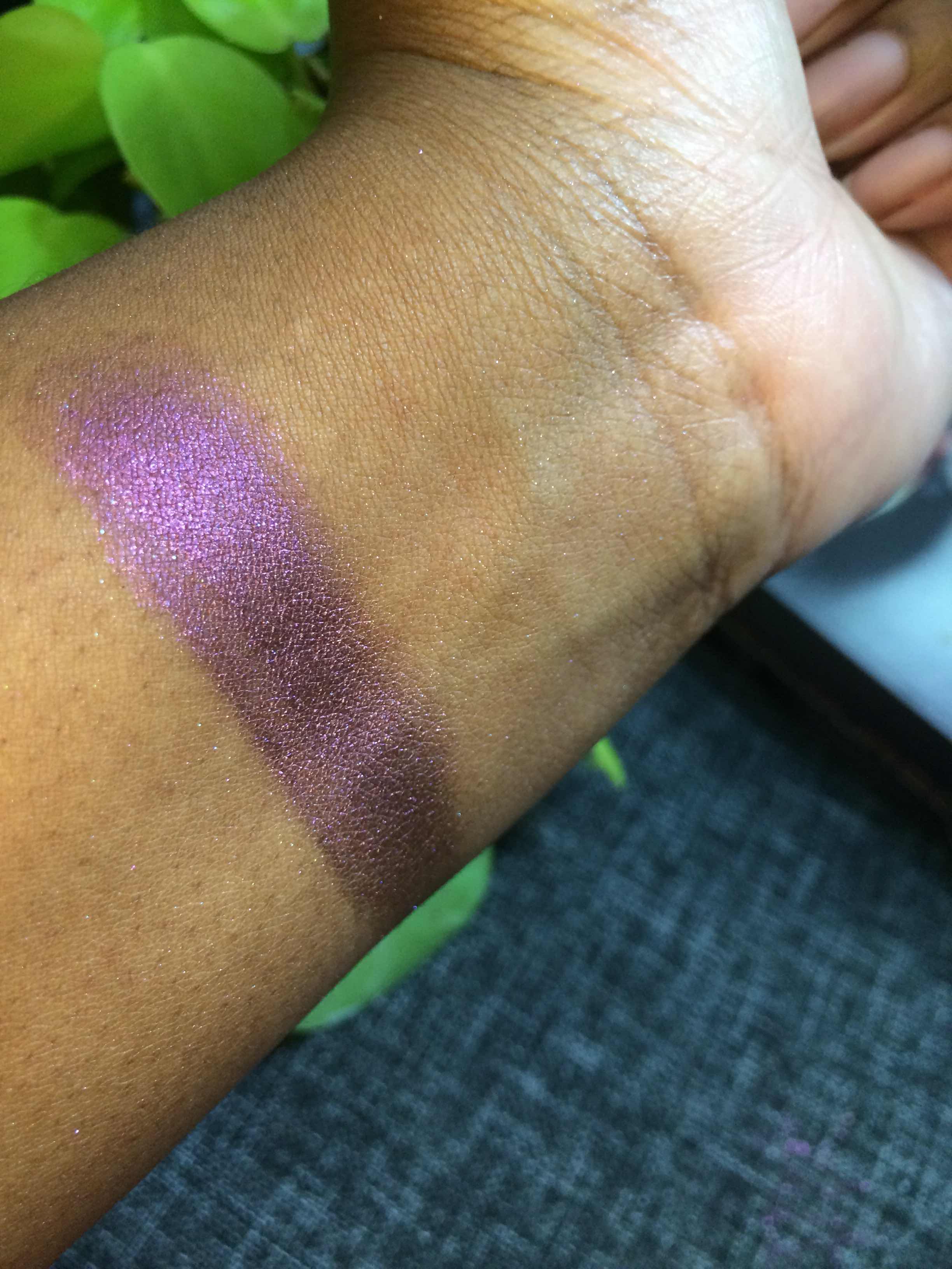 Devinah Cosmetics - Marpesia, eyeshadow swatch