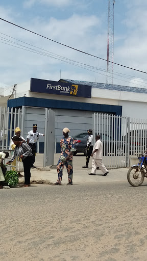 First Bank Station Road Osogbo, Oshogbo - Ilesha Rd, Osogbo, Nigeria, ATM, state Osun