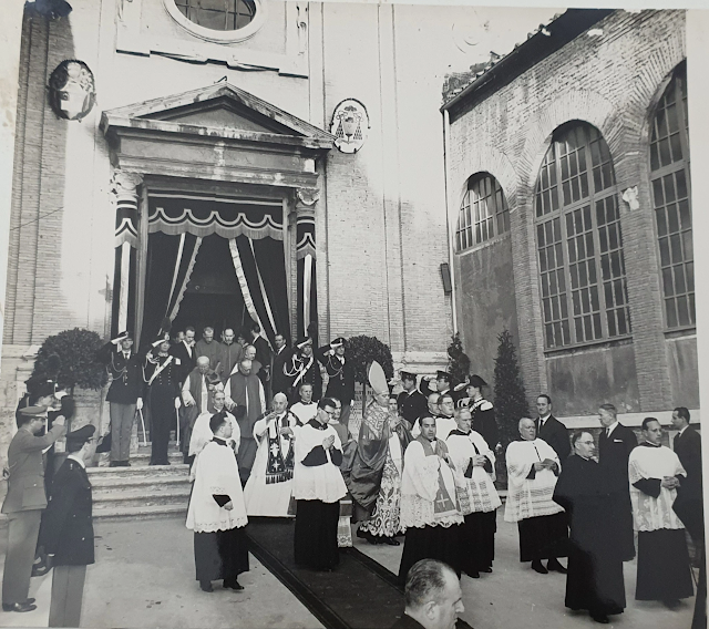 Viếng Nhà thờ Santa Prisca, một thiếu niên tử đạo
