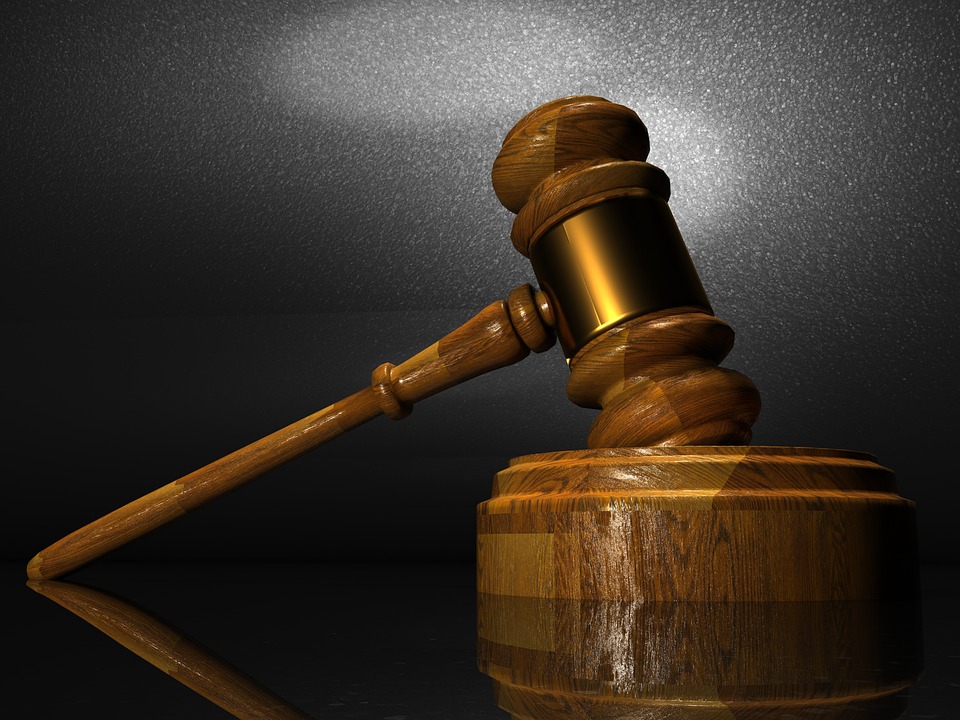 law-1063249_960_720.jpg