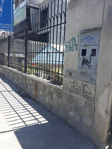 Opiniones de UNIDAD EDUCATIVA REMIGIO ROMERO Y CORDERO en Cuenca - Escuela