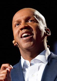 C:\Users\Anmeldung\Desktop\Desktop\Bryan_Stevenson_in_2012_(cropped).jpg