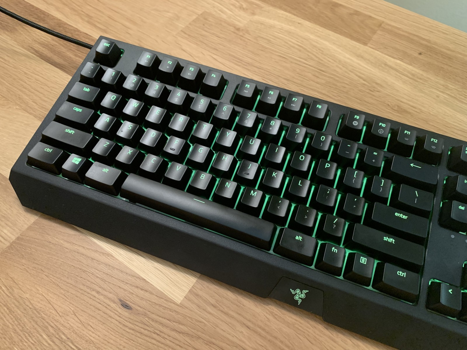 Thông số kĩ thuật chi tiết của bàn phím gaming Razer Blackwidow Ultimate 2019