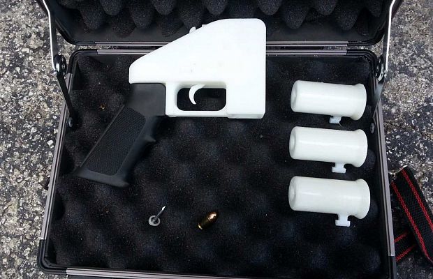 Liberator — пластиковый, полностью функциональный пистолет, который можно напечатать на 3D-принтере.