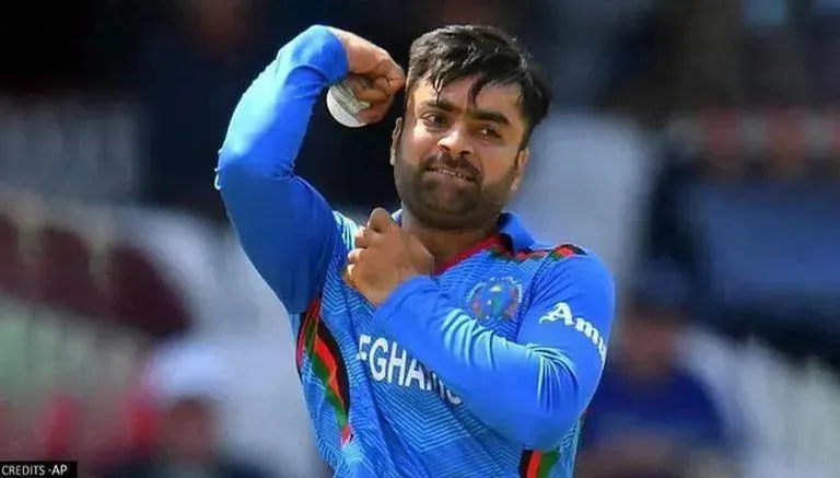 Best bowling strike rate in an innings at the ICC Men's T20 World Cup, Rashid Khan.