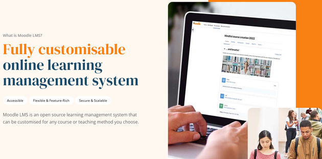 Screenshot of Moodle LMS homepage, "Fully customisable online learning management system" 