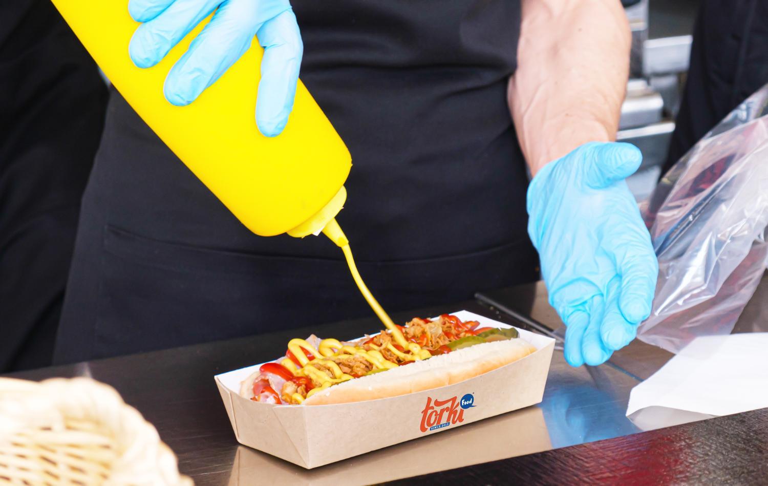 Kinh doanh hot dog với nguồn vốn ít, linh hoạt địa điểm bán
