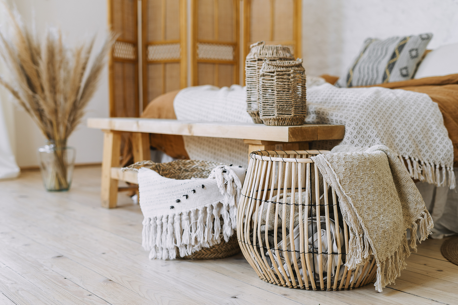 Whites and Cream Baskets and blankets for master bedoom decoration