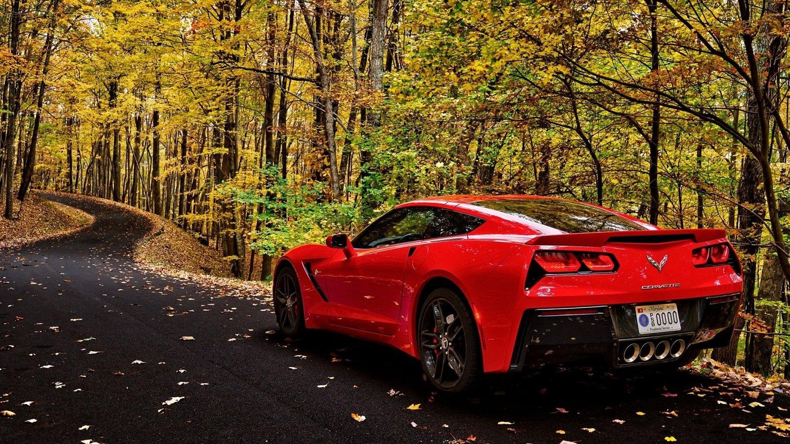 Can You Road Trip in a Corvette? (6 Things to Keep in Mind)