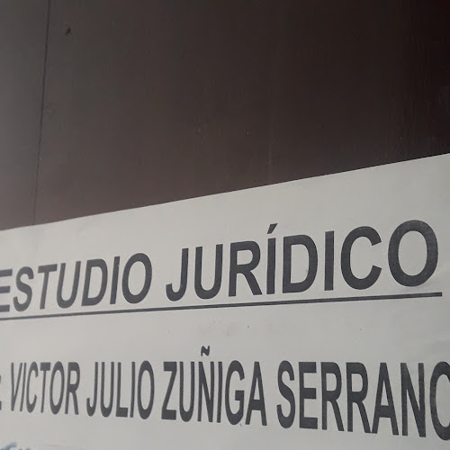 Victor Julio Zuñiga Serrano - Trujillo