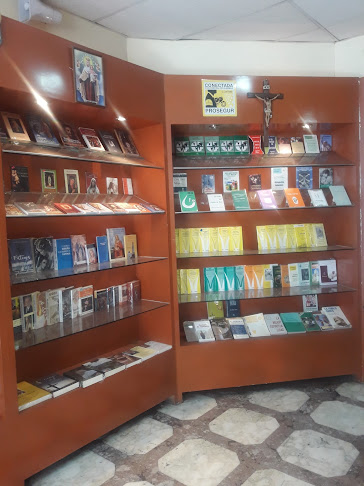 Librería Testimonio - Arequipa