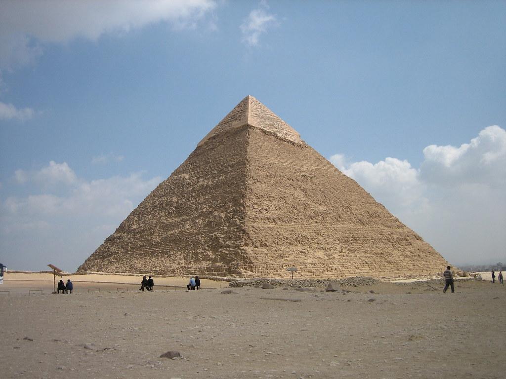 Marea-Piramida-din-Giza.jpg
