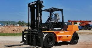 Các dòng xe nâng Doosan phổ biến nhất hiện nay - Xe cơ giới xuất ...