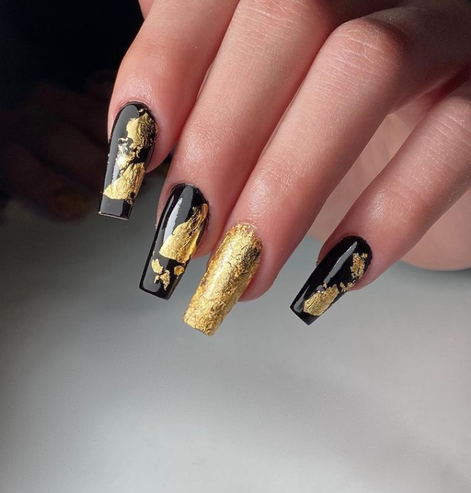 Golden dust black nails