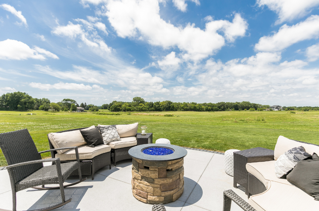 5 Outdoor Living Trends for Summer 2023