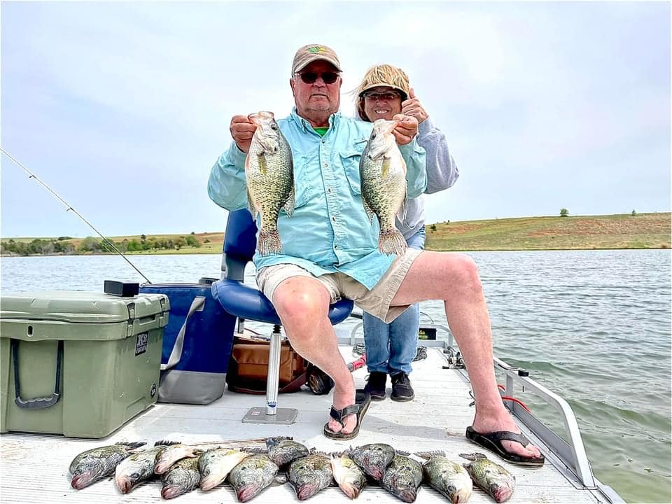 crappie fishing on pontoon boat