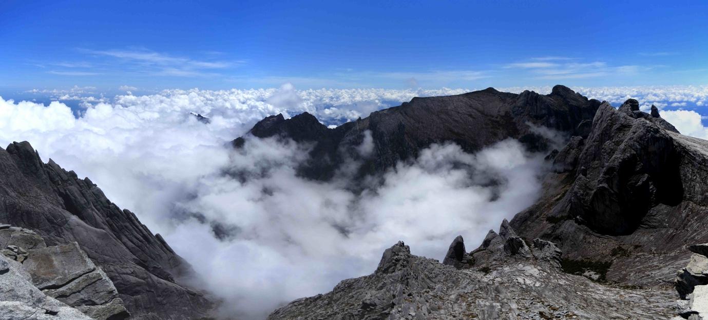 沙巴神山的行程是能看到綿綿的白雲