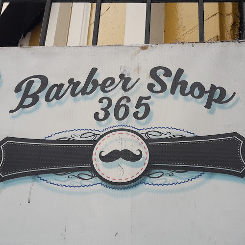 Opiniones de Barber Shop 365 en Breña - Barbería