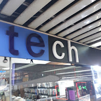 Tech store by aiton