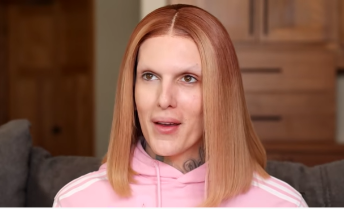Jeffree star is No 10 in the list of top 10 earners on youtube