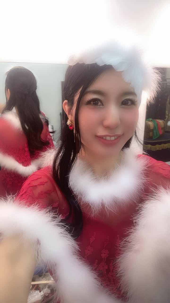 クリスマスマジック｜美人マジシャン！？ 女性マジシャン　アリス（有栖川 萌）マジックショー,イリュージョン,手妻（和妻,和風マジック）の出張　全国出演中