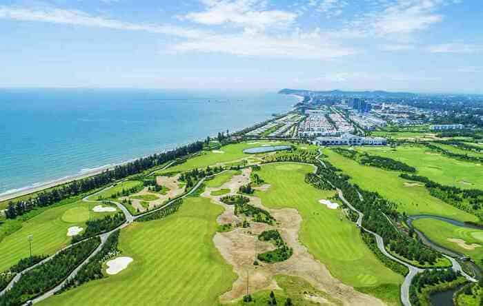 Tour du lịch golf Quảng Bình: Tập đoàn FLC lựa chọn Quảng Bình là điểm xây dựng sân golf hàng đầu Đông Nam Á