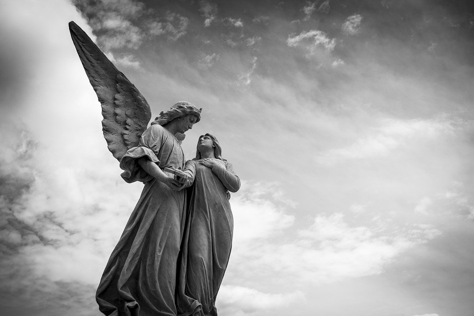 angel numbers & romantic relationship
