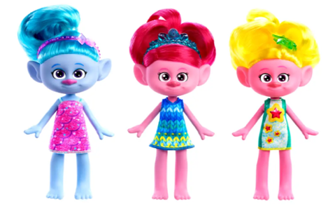 A group of dolls with different hair styles

Description automatically generated