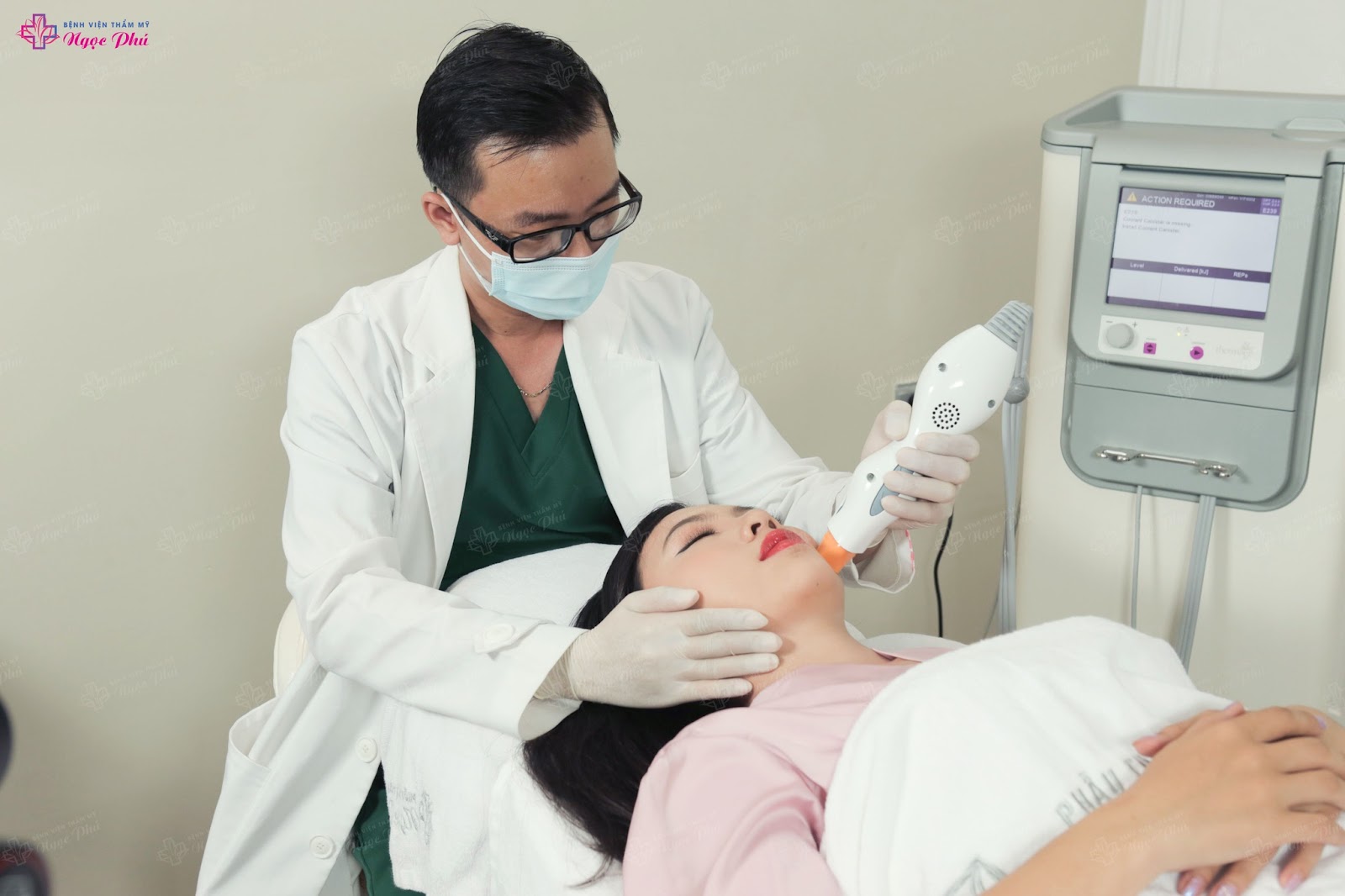 Không phải tự nhiên mà Thermage được ngợi khen bởi công dụng trẻ hóa - xóa nhăn “Đảo ngược lão hóa”.