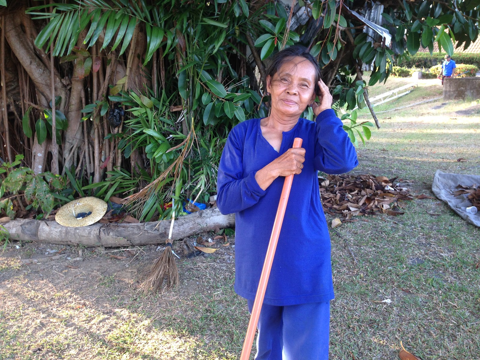YOLANDA SURVIVOR. Caridad Mejico, 66, works in Leyte Park Hotel in Tacloban City, where Roxas stayed during Yolanda. All photos by Jene-Anne Pang