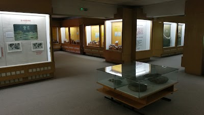 Prirodno-nauchen Muzej
