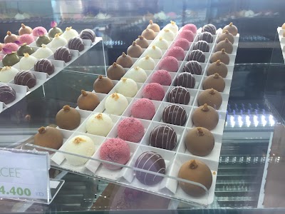 Photos of Cherriez Frozen Yogurt