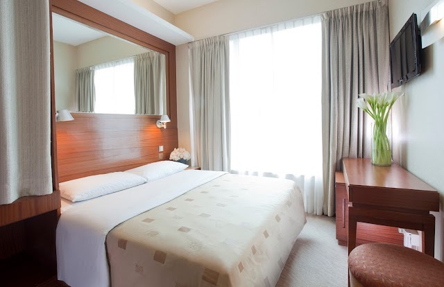 SILKA WEST KOWLOON HOTEL HONG KONG