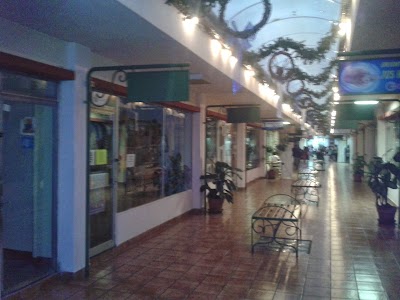 Photos of Ex&oacute;tica Variedad