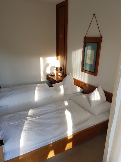 Photos of Gr&uuml;nes T&uuml;rl Hotel