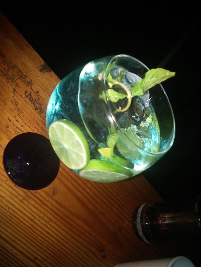 Photos of Skinita Bar & Grill