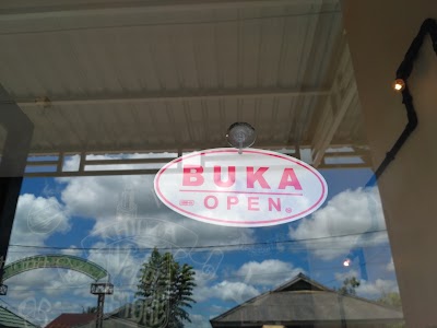 Photos of KhiDza Vape Store