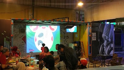 Photos of Kedai Nongkrong Sara Home