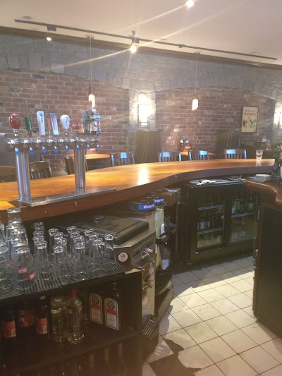 bar